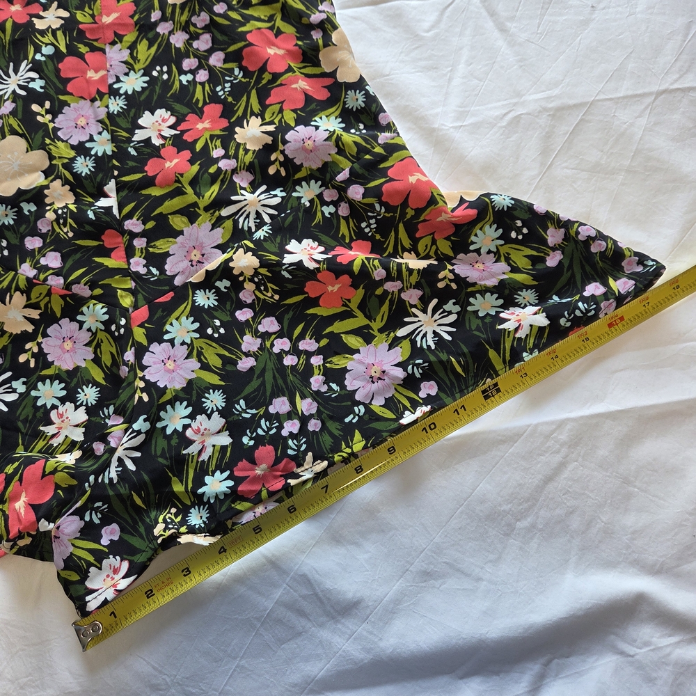 Floral Spaghetti Strap Romper - Picture 7 of 13